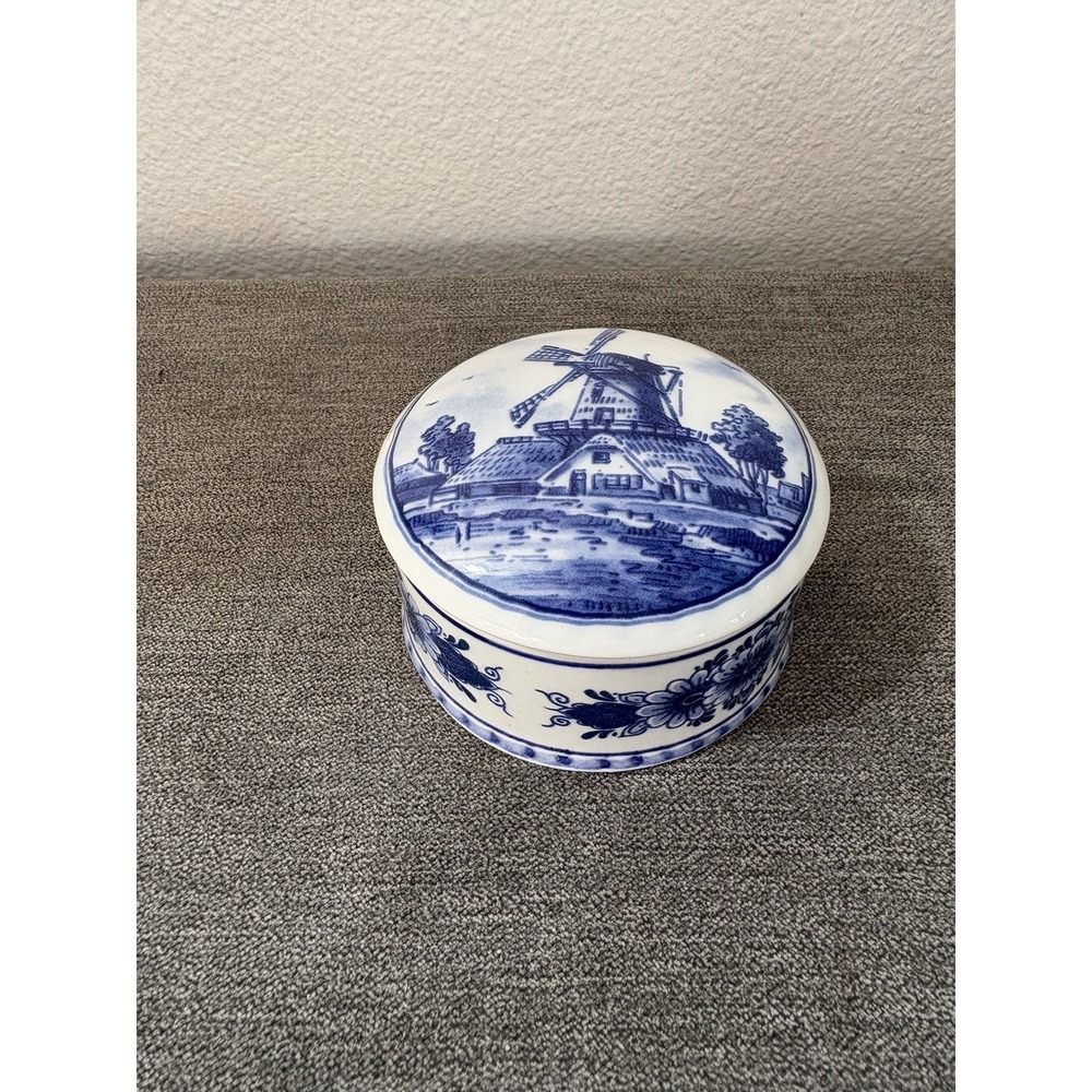 Delft Blue Holland Blue & White Covered Round Porcelain Trinket Jar Box Windmill